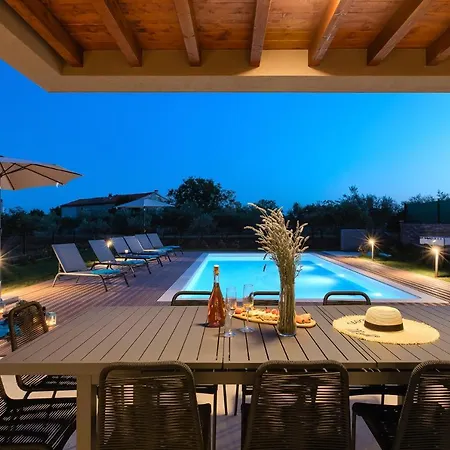 In Istra With Heated Pool